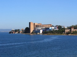 A regional center for demonstration of precision Japanese equipment works in the National Scientific Center of Marine Biology