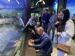 Primorsky Aquarium hosts delegation of young scientists from Belarus